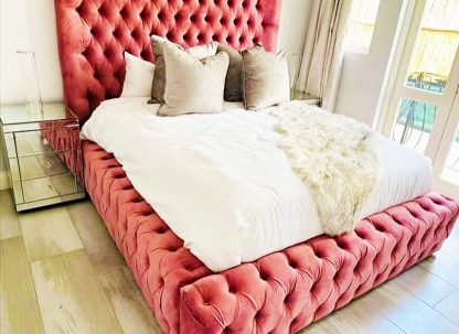 Chesterfield Bed King Size Set