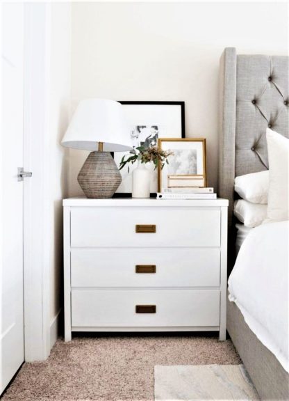 Side Pedestal