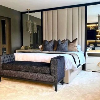 Mono Queen Size Bed